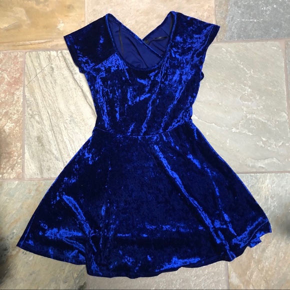XXI Blue Velvet Dress - Picture 4 of 7
